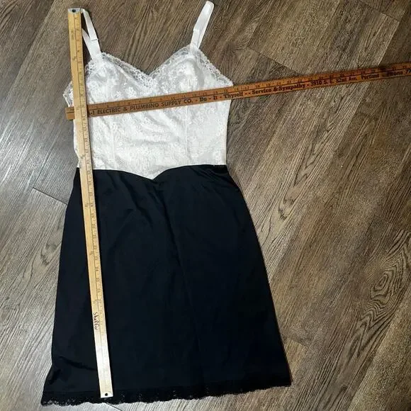 Vtg VAN ROALTE Full Slip Black Cream Lace Nylon 36 - Picture 4 of 7